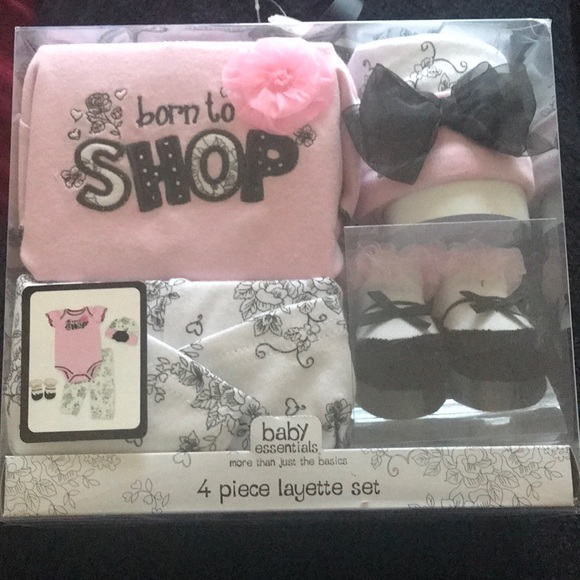 4 piece Layette Set for Girl - Picture 1 of 2